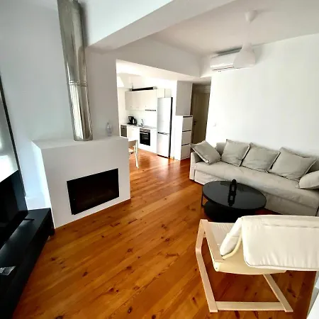 F.r. House Lejlighed