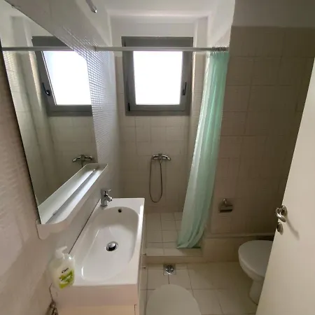 דירה F.r. House *